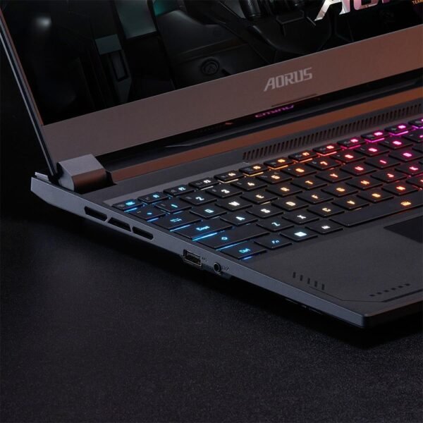 ⁦מחשב נייד - AORUS 15X I9-13980HX 16GB 1TB RTX4070 WIN11 QHD 165Hz 15.6⁩ – תמונה ⁦16⁩
