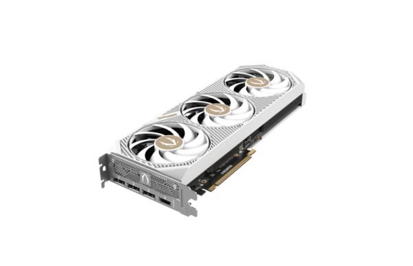 ⁦כרטיס מסך – Zotac Gaming GeForce RTX 5070 AMP White Edition 12GB – צבע לבן⁩ – תמונה ⁦3⁩